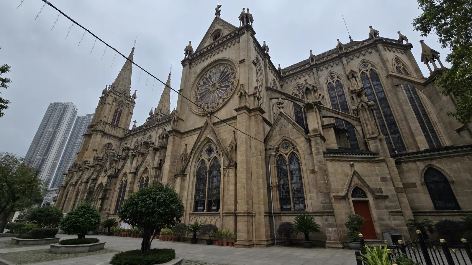 Side view of Sacred Heart Cathedral without the crowds