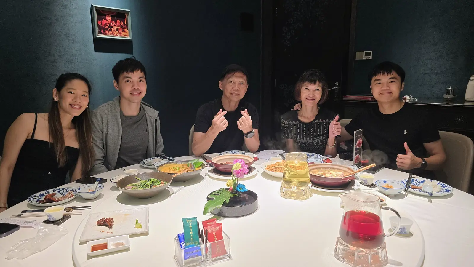 Family lunch at Qiaomeishijia in Guangzhou