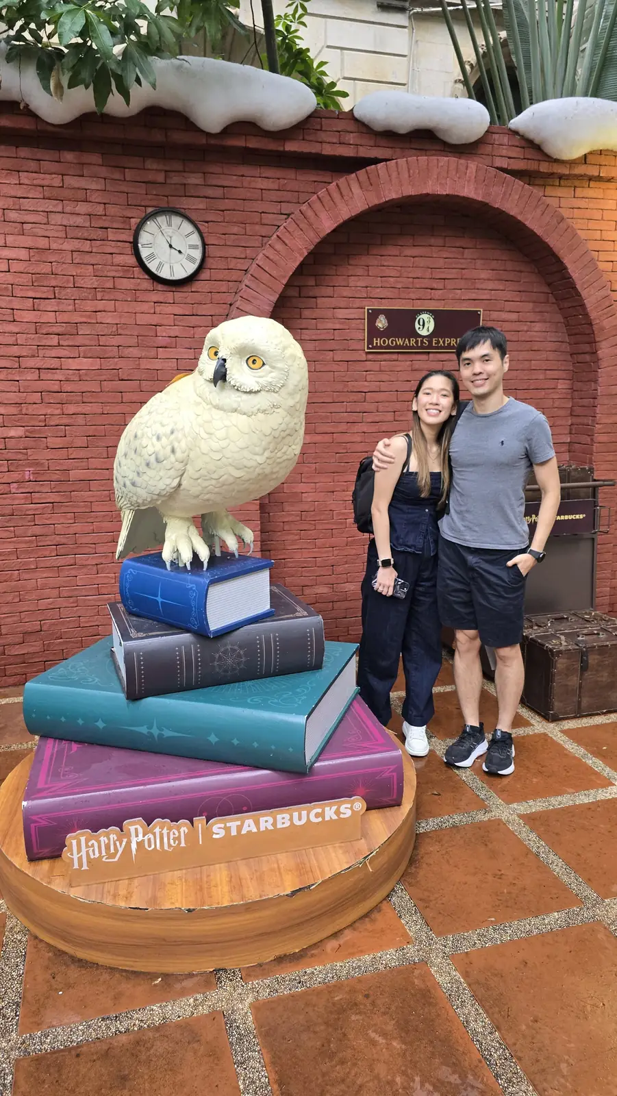 Owl-themed photo stop during the first day in Guangzhou